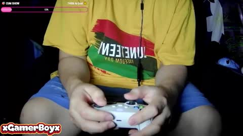 xgamerboyx online show from October 20, 6:39 am