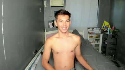 Khen online show from March 5, 8:54 am