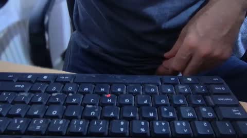 xrokettt online show from February 1, 1:43 pm