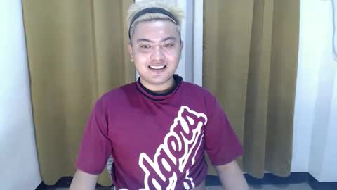 Loyd online show from January 5, 6:33 pm