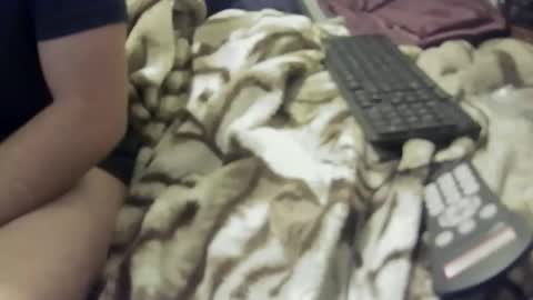 yangolox3 online show from February 21, 5:25 pm