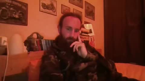 yeti_92 online show from February 6, 6:56 pm