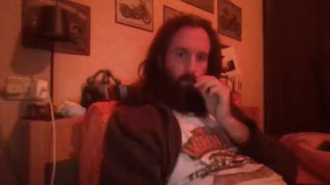 yeti_92 online show from March 7, 7:00 pm