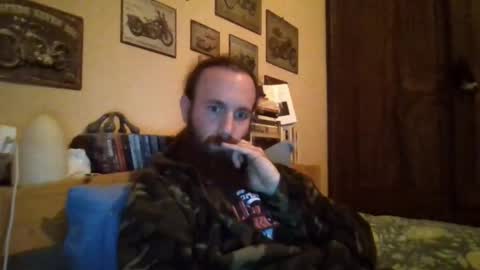 yeti_92 online show from March 7, 6:43 pm