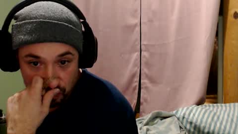 yobleez online show from February 18, 6:00 am