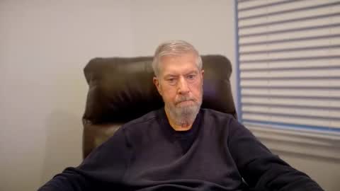 Colorado Guy Straight online show from November 30, 1:57 pm