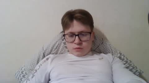 Max online show from February 15, 9:07 am