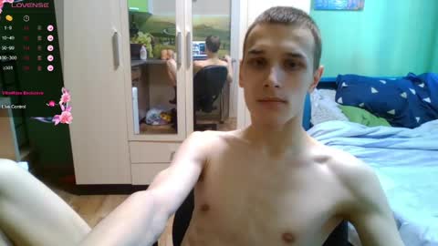 Mark online show from April 11, 7:04 am