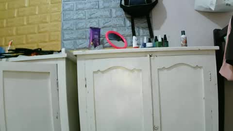 your_love_miaka online show from November 15, 4:36 am