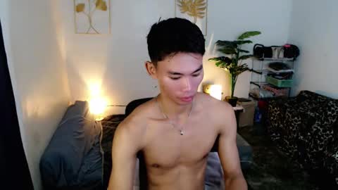 Rence online show from December 2, 9:51 pm