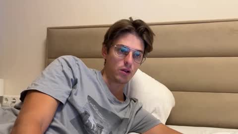 Chris online show from November 2, 7:12 am