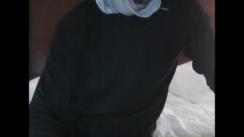 Snapshot of yourslut691 chatting on February 17, 10:47 pm yourslut691 online show from February 17, 10:47 pm