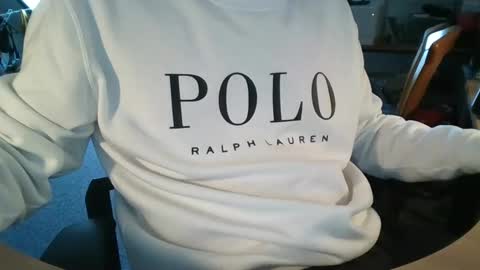 yungdutch24 online show from January 8, 11:54 am