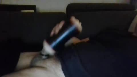 Snapshot of zakksten chatting on January 6, 10:37 pm Zakk online show from January 6, 10:37 pm