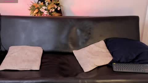 Zane Lux online show from April 14, 1:11 pm