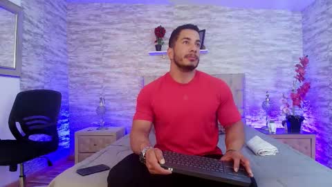 zanemaverick online show from December 18, 12:01 pm