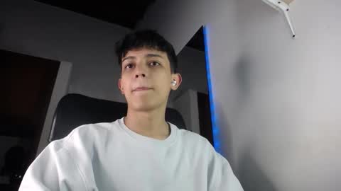 Zarek online show from October 16, 8:17 pm