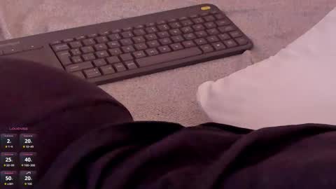 Hii im Zay.                 I save money for education. PVT Open. online show from November 15, 9:33 am