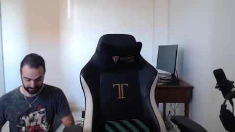 Grizzly Bear online show from December 16, 8:31 am