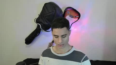 zenzhu online show from December 23, 3:44 pm