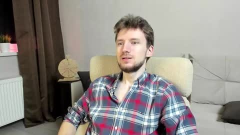 Andrew online show from November 10, 4:39 am