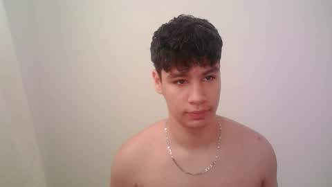 zeus_183 online show from February 17, 4:06 pm