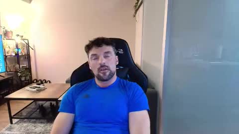 Zuko online show from October 26, 4:58 am