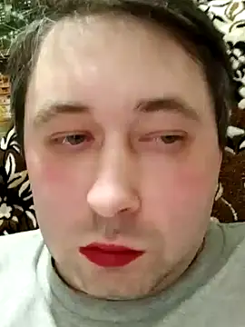 Snapshot of tores992 chatting on December 12, 2:15 am tores992 online show from December 12, 2:15 am