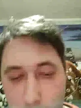 Snapshot of tores992 chatting on February 6, 3:06 am tores992 online show from February 6, 3:06 am