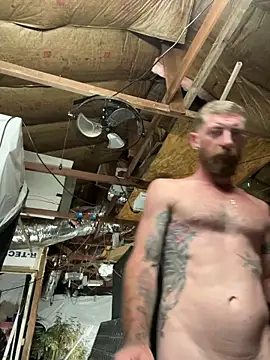 mandjpuff2 online show from September 15, 6:15 am