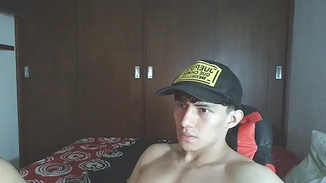 aresholland online show from November 2, 3:22 am