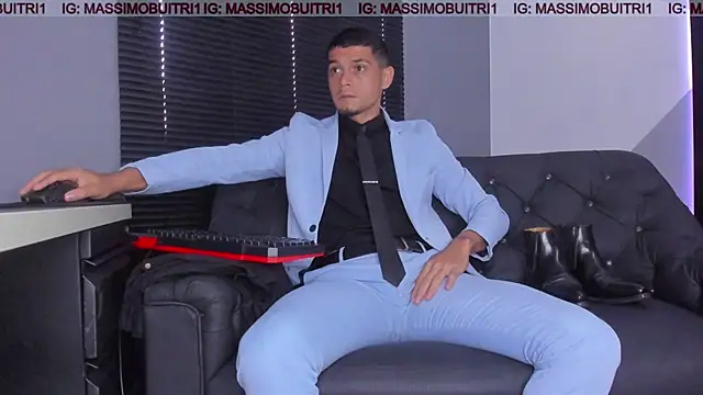 massimo g online show from November 30, 1:02 pm