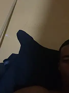 julio0707 online show from February 27, 4:35 am