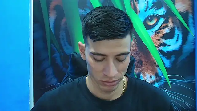 DEIBY BABY online show from February 2, 9:01 pm