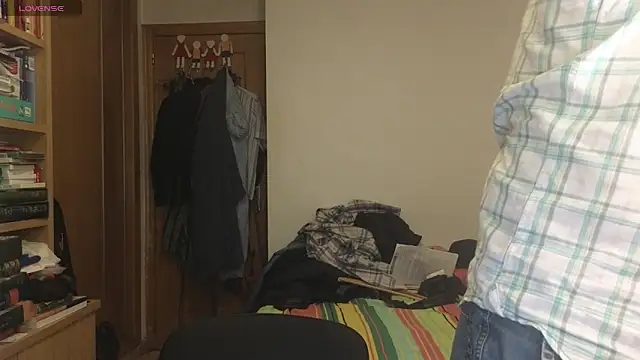 curiosillo83 online show from September 22, 5:23 pm