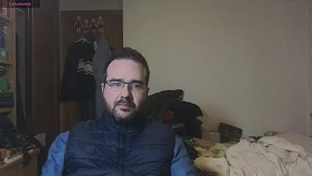 curiosillo83 online show from February 20, 6:35 pm