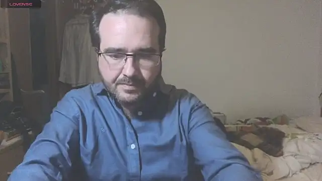 curiosillo83 online show from February 11, 4:02 pm