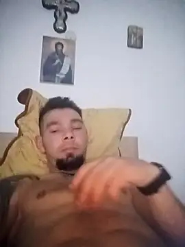 Medelin92 online show from December 13, 11:00 pm