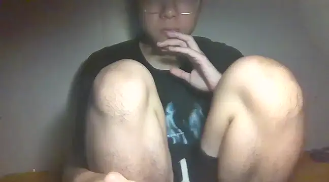 Gwencloudy online show from December 2, 7:36 pm