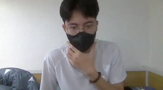 Gwencloudy online show from March 16, 10:11 am