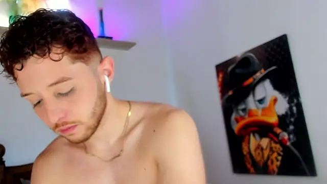 Snapshot of Juan_Castano chatting on September 21, 7:08 am Juan Castano online show from September 21, 7:08 am