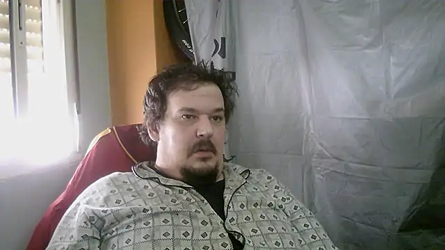 porkorossy online show from December 4, 12:34 pm