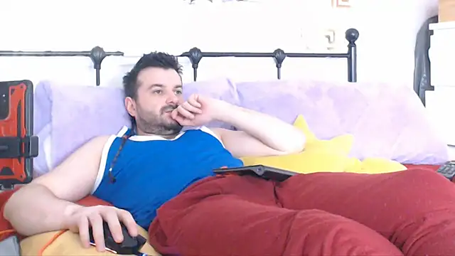 Snapshot of erotico69xxx chatting on January 24, 2:19 pm erotico69xxx online show from January 24, 2:19 pm