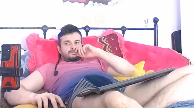 Snapshot of erotico69xxx chatting on December 5, 10:44 am erotico69xxx online show from December 5, 10:44 am