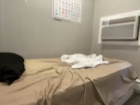 4kUsh2Fashion0 online show from October 13, 3:51 pm