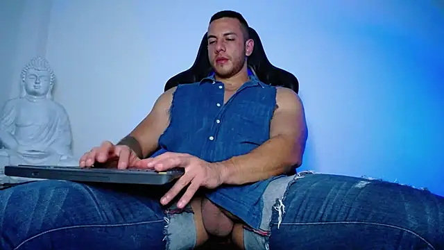 Maxxxpowerful online show from March 18, 3:23 am