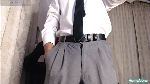 HomeAloneK online show from September 24, 8:29 pm