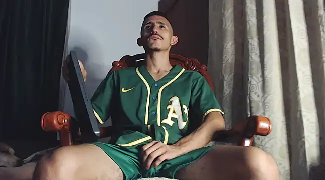 HomeAloneK online show from January 22, 7:45 pm