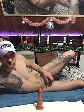 NickLewis369 online show from February 27, 5:56 am