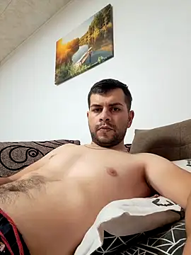 Snapshot of hornny1995 chatting on December 9, 4:51 pm hornny1995 online show from December 9, 4:51 pm